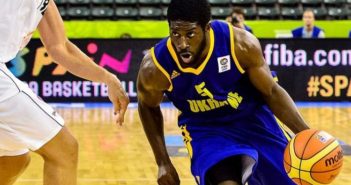 Former Pilot Pooh Jeter Keeping Them “Laced” Playing In China