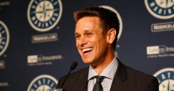 Seattle Mariners GM Jerry Dipoto Goes Viral