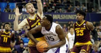 Noah Dickerson Helps Open Way For Washington Huskies Tourney Bid