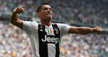 3 Footballers That Love The Poker Table