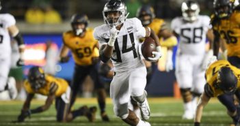 Oregon State Beavers, Oregon Ducks Predicted To Win This Weekend In California