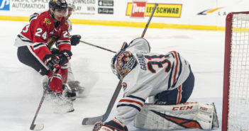 Portland Winterhawks Win A Pair, Come Close In The Third – Hofer Wins More Hardware