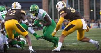 Oregon Ducks Crack Top-25; Look To Go 4-0